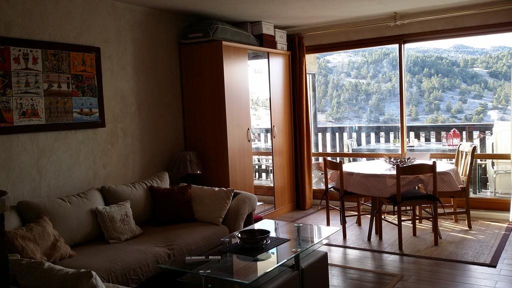 Apartment Face Aux Pistes Греольер-ле-Неж Экстерьер фото